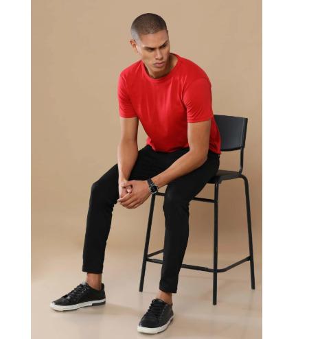 Heather Red Regular Fit Round Neck Solid T Shirt for Men