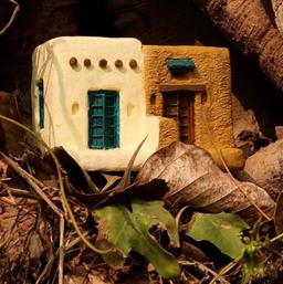 Tera Ghar Mera Ghar Miniature - Planters