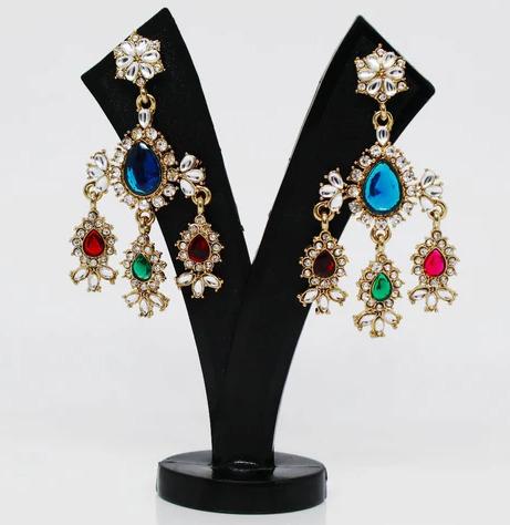 Mallika Earring