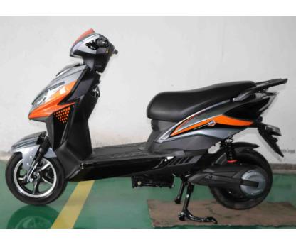 A009 10/12inch 600W/800W 50km/H Speed Electric Moped Wuxi factory