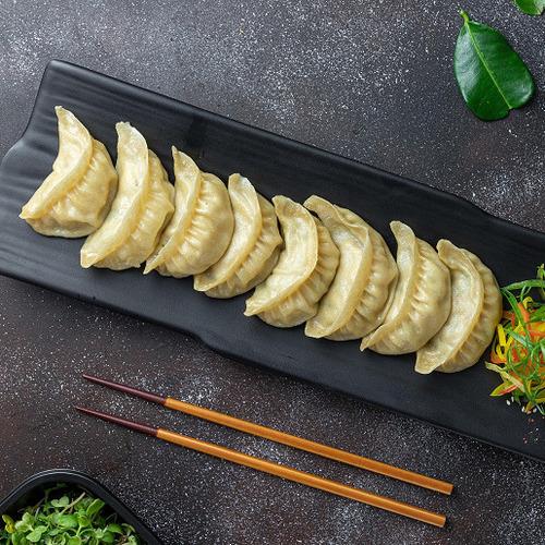 Momos
