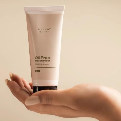 Oil free moisturizer with 6 forms of ceramide & oat protein