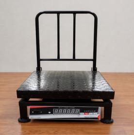 300*300 weighing machines