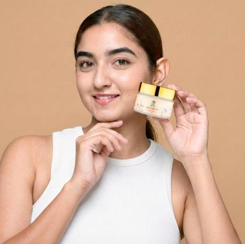 Gaurisatva - Cooling Emollient Cream / Shata Dhauta Ghrita (100x Washed A2 Cow Ghee)