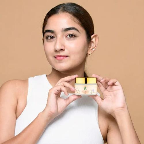 Gaurisatva - Cooling Emollient Cream / Shata Dhauta Ghrita (100x Washed A2 Cow Ghee)