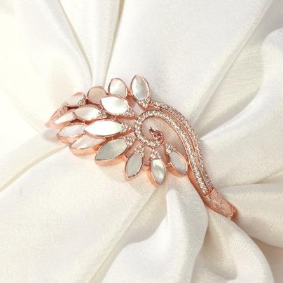 PREMIUM ROSE GOLD FLORAL BRACELET
