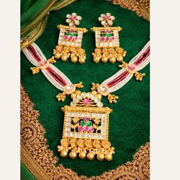 RATNA MANDIRA NECKLACE SET