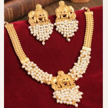 GAJ MUKTA NECKLACE SET