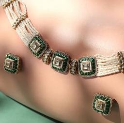 REGALIA BLOOM-CZ EMERALD PEARL NECKLACE