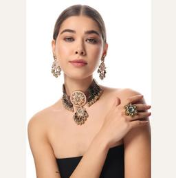 ANTIQUE GOLD CHOKER SET WITH MULTI-COLOURED STONES