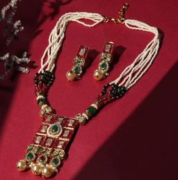 RAJWADA SHRINGAR KUNDAN NECKLACE