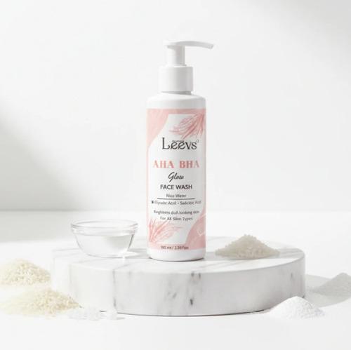 Leevs AHA BHA Glow Face Wash - 100ml
