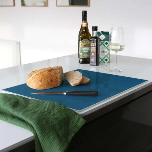 GLASS CHOPPING BOARD