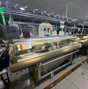 KNITTING HALL- SHIMA SEIKI  MACHINES