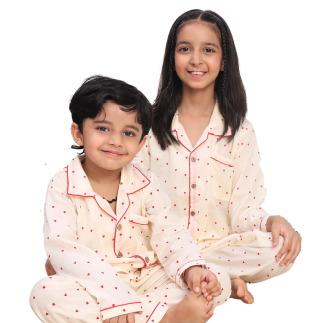 Little Hearts Nightsuit Set