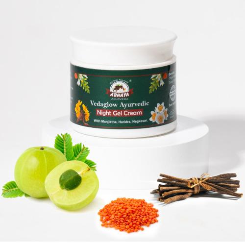 Raat Bhar Ka Jaadu, Subah Chamakti Skin! With Vedaglow Ayurvedic Night Gel Cream 50 Gm