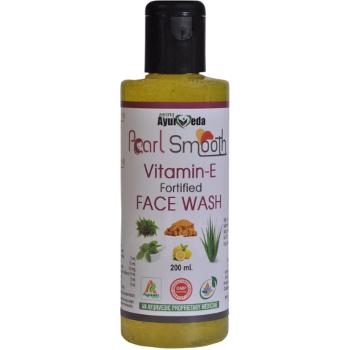 Pearl Smooth Vitamin-E  Face Wash