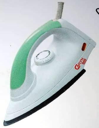 Sely Model 750 Watt Iron