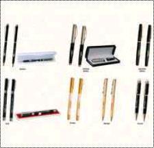 Customized Metal And Wooden Pen