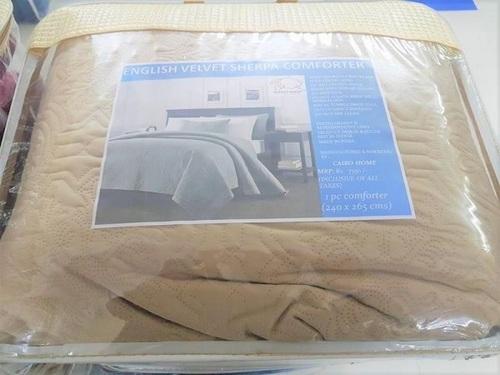 HOLLAND VELVET COMFORTER 650 GSM , SIZE 230X 260 CMS