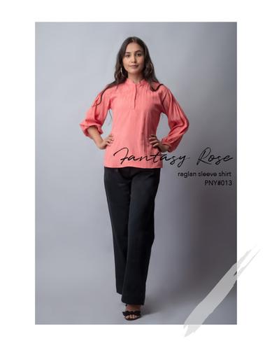 Fantasy Rose reglan sleeve shirt