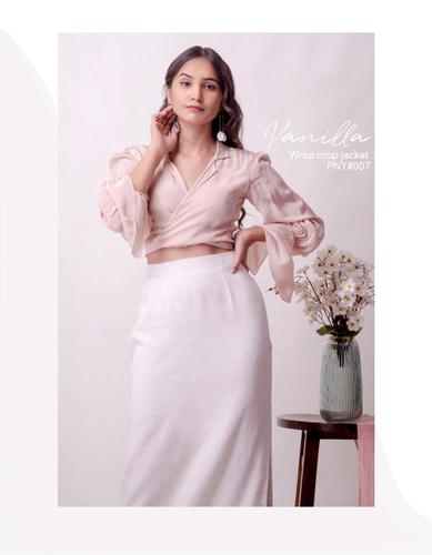 Vanilla wrap crop jacket