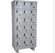 18 DOOR DOOR LOCKER