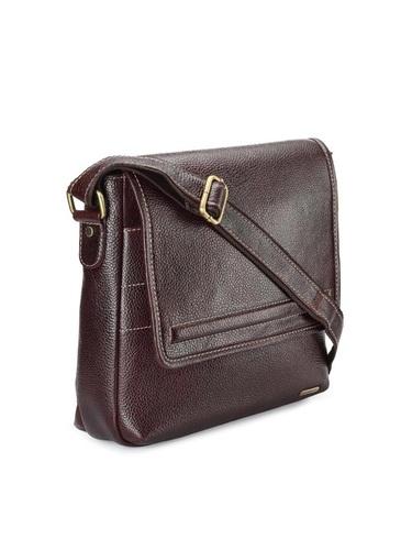 Men Brown Genuine Leather Messenger Bag
