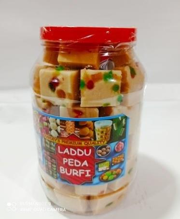 Kishmish Burfi