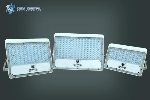 LED LENSE FLOOD LIGHT