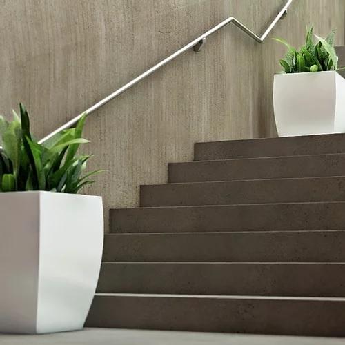 Cur Sim Fibreglass Planter