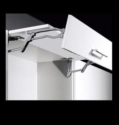 Bi Fold Liftup