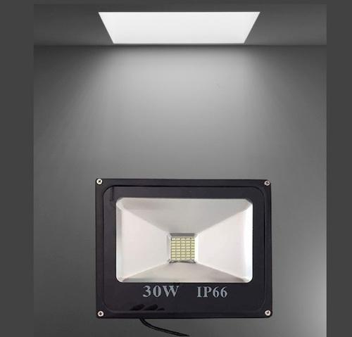 LED FLOOD LIGHT
