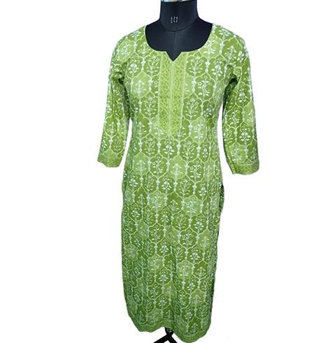 Round Neck 3-4th Sleeve Long Kurti