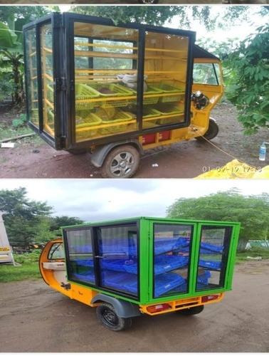 ELECTRIC OR BATTERY OPERATED RICKSAW