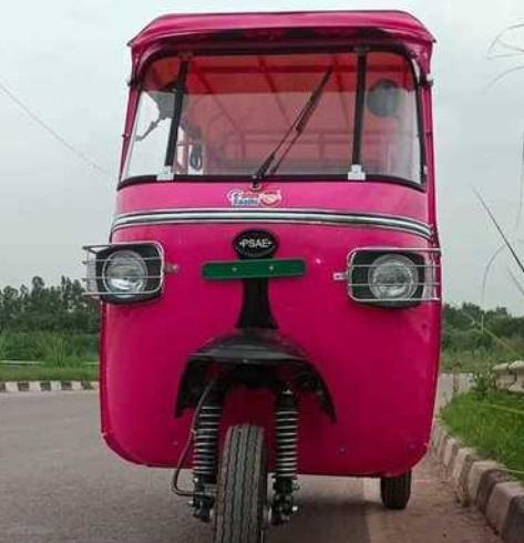 ELECTRIC AUTO RICKSHAW