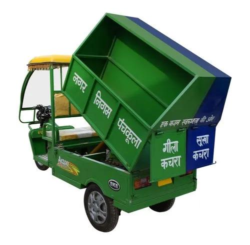 E Rickshaw Garbage Van