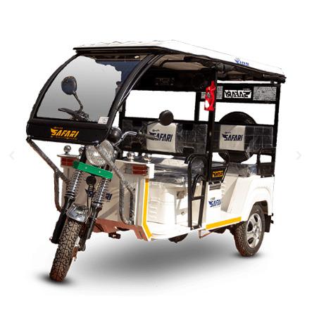Super DLX MS White Electric Rickshaw