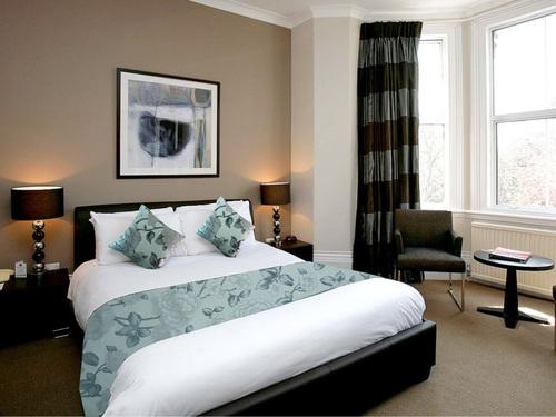 Bed Runners