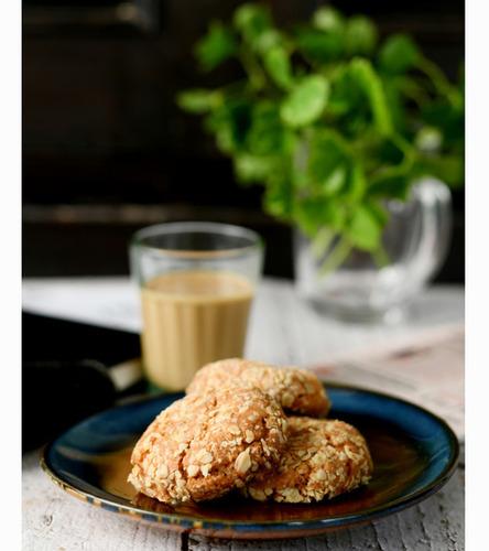 Oats & Jaggery Cookies