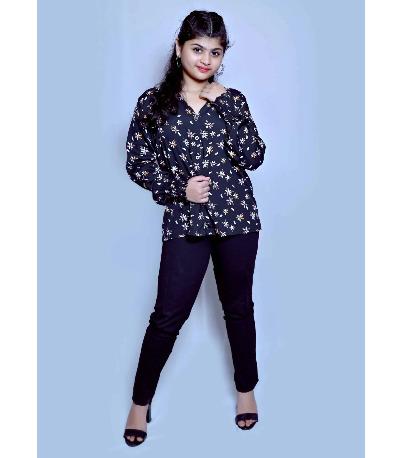 Classic Modern Women Tops & Tunics