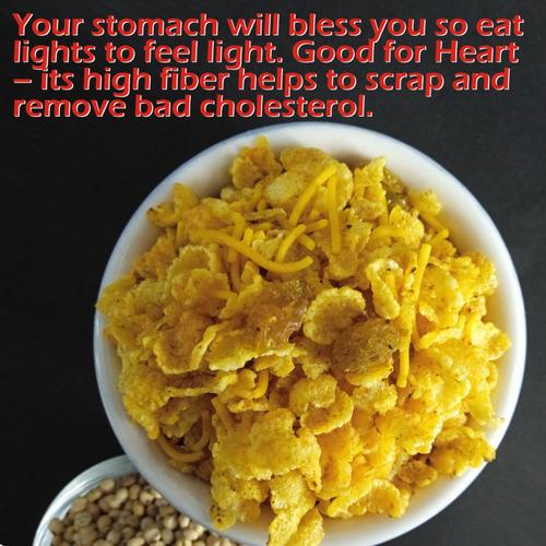 Fiber-rich Jowar / Sorghum Flakes-Raisins Mixture