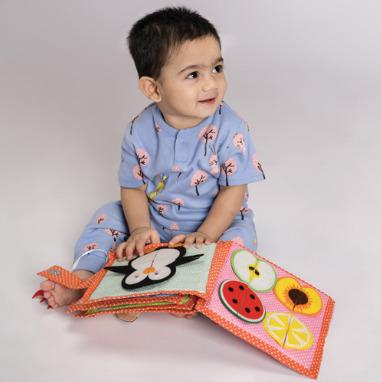 THE TOTLE HIPPITY HOP BUNNY T-SHIRT