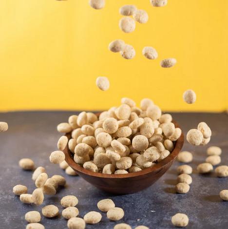 Cream and Onion Jowar Puffs