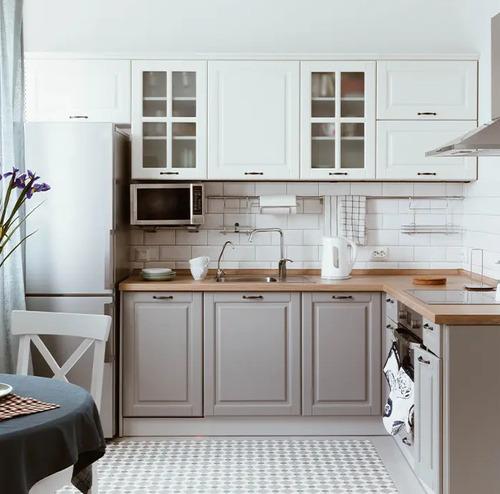 Irish Coffee L-Shaped Kitchen