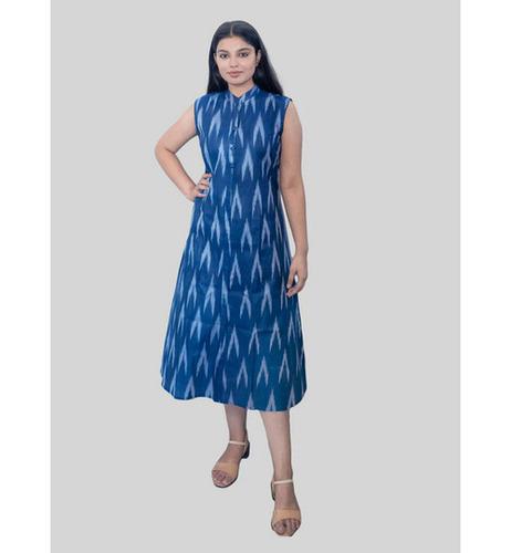 ANIKRRITI Chinese Collar Dress