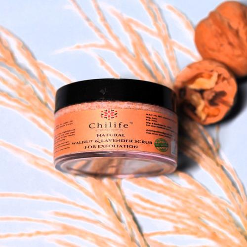 Natural Walnut & Lavender Exfoliating Scrub for Smooth & Polished Skin