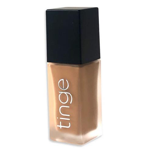 Liquid Foundation #225 Medium to Medium Dark skin tones 