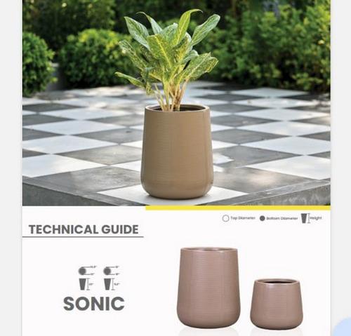SONIC Fiberglass Planters