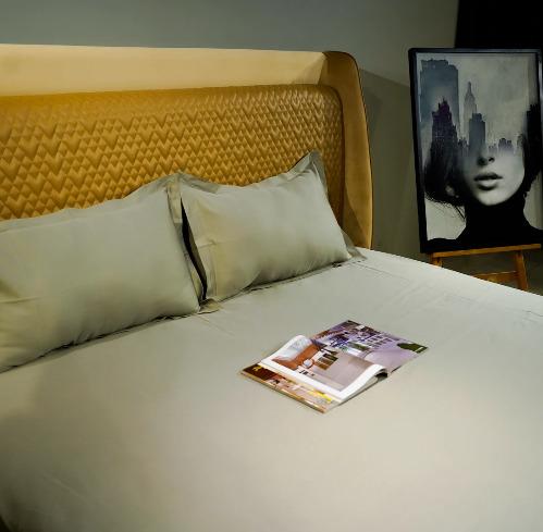 Sage Green Oasis 300 TC|500 TC Fitted Sheet Set